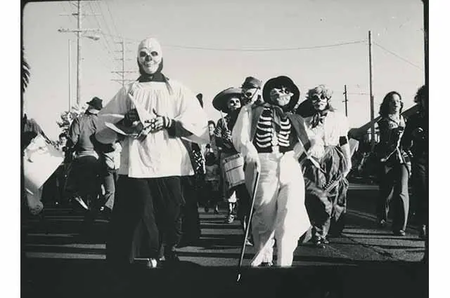 procession-marcomm image 2