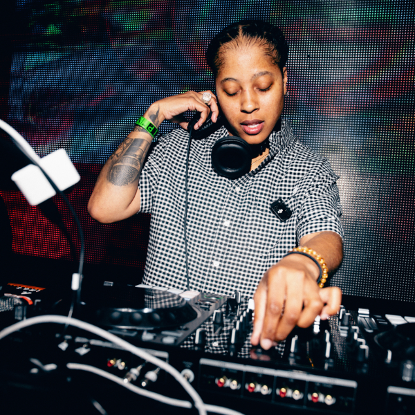 DJ Shell Heart